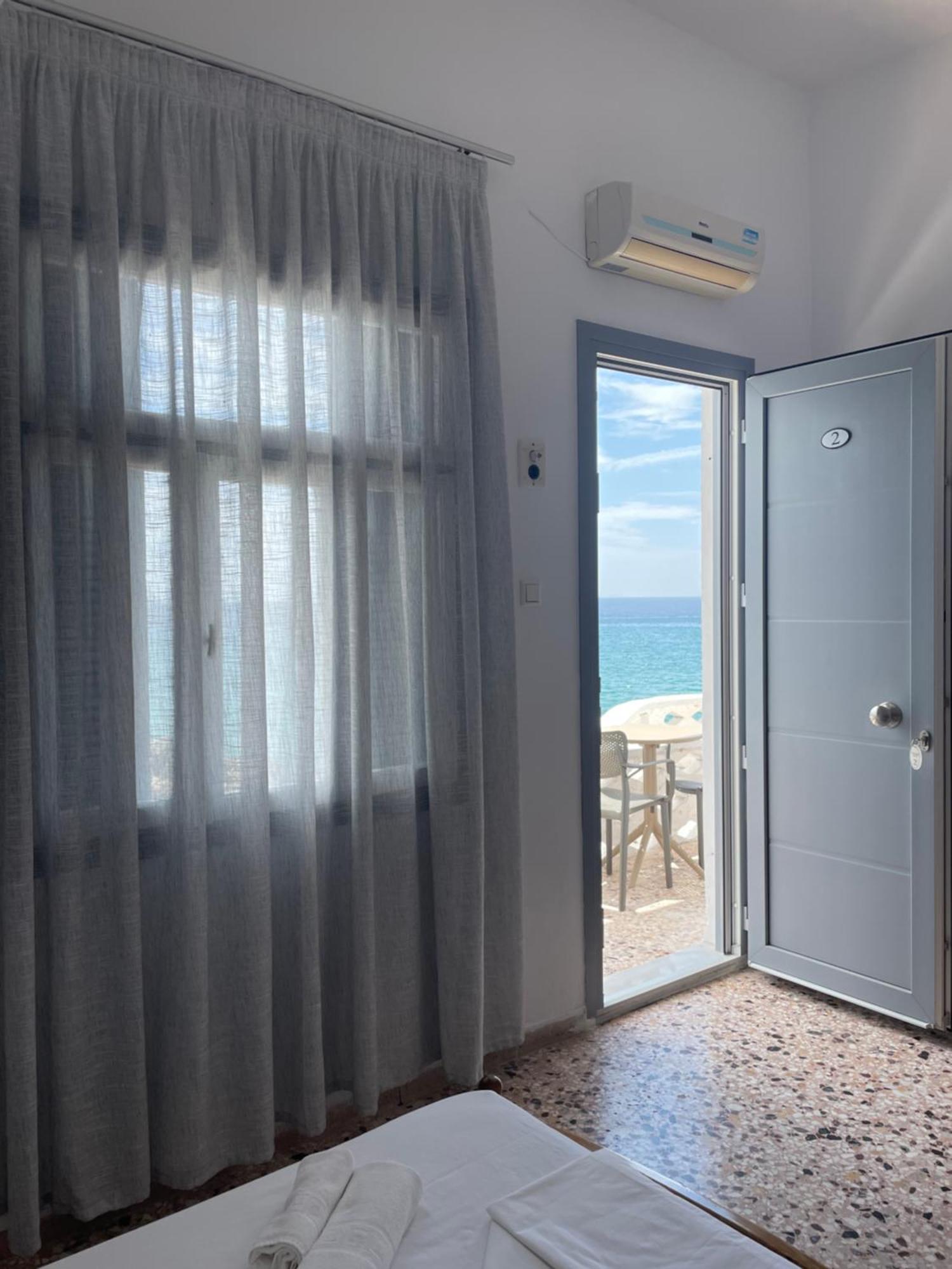 Chrisopetro Rooms Marathókampos Extérieur photo
